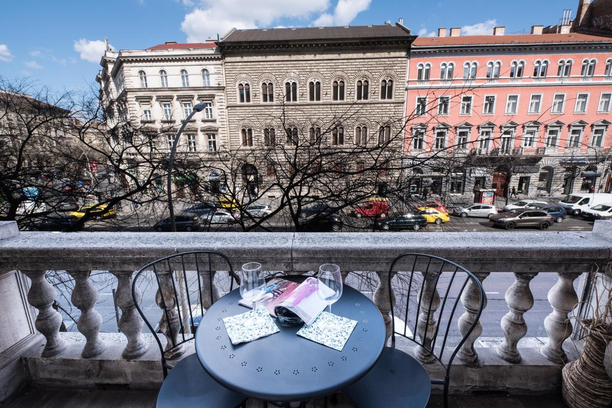 Budapest Easy Flat Oktogon Apartment Room photo